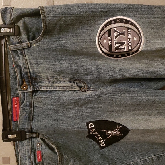 LE MORE Womens NFL Patches Jeans, Size 39X33 - Picture 2 of 10